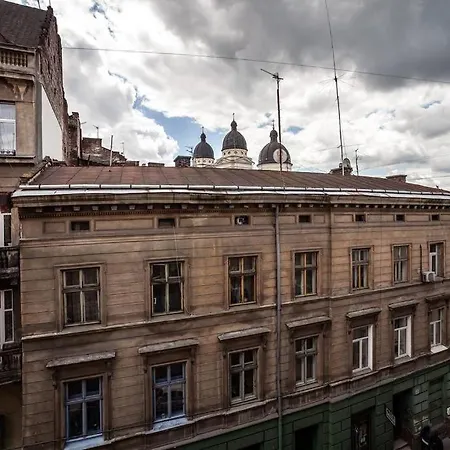 Romantic Apartment - 1Br And Living Room , Old Town ,2 Min To Rynok Square Apartmán Lvov